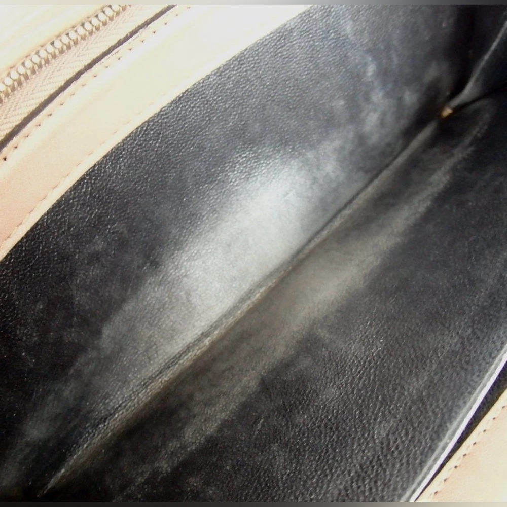 GUCCI Guccissima Leather Wallet on Chain π - Picture 11 of 16